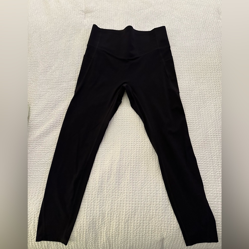 HALARA high waist 7/8 leggings w/ pockets